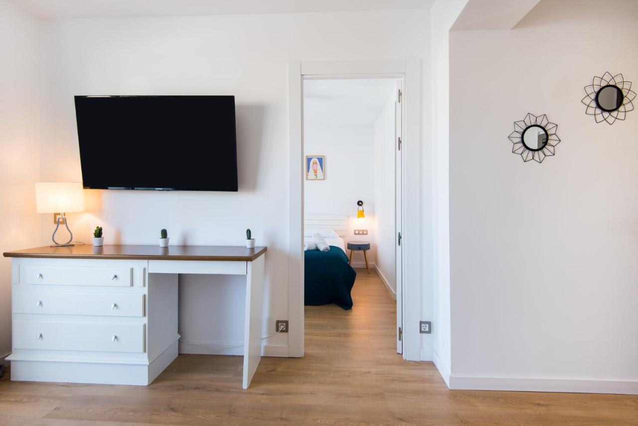 Aloha Puerto Private Apartment 1St Line Carihuela Beach Torremolinos Exteriér fotografie